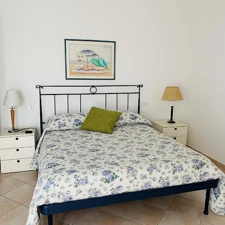 Residenza L'ulivo بيت للعطل
