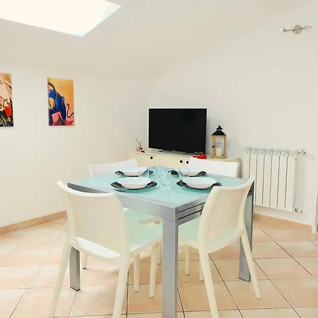 Residenza L'ulivo بيت للعطل ألبيريزي