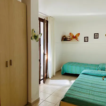 Residenza L'ulivo بيت للعطل ألبيريزي